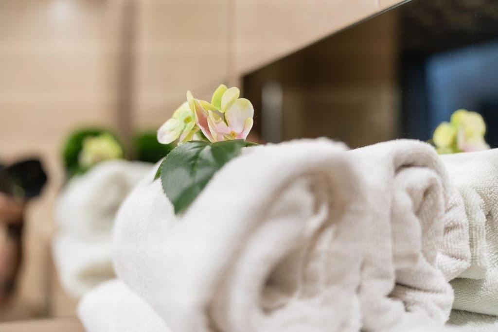 Apartament Ania Z Widokiem Na Morze W Hotelu Arka Kołobrzeg Buitenkant foto